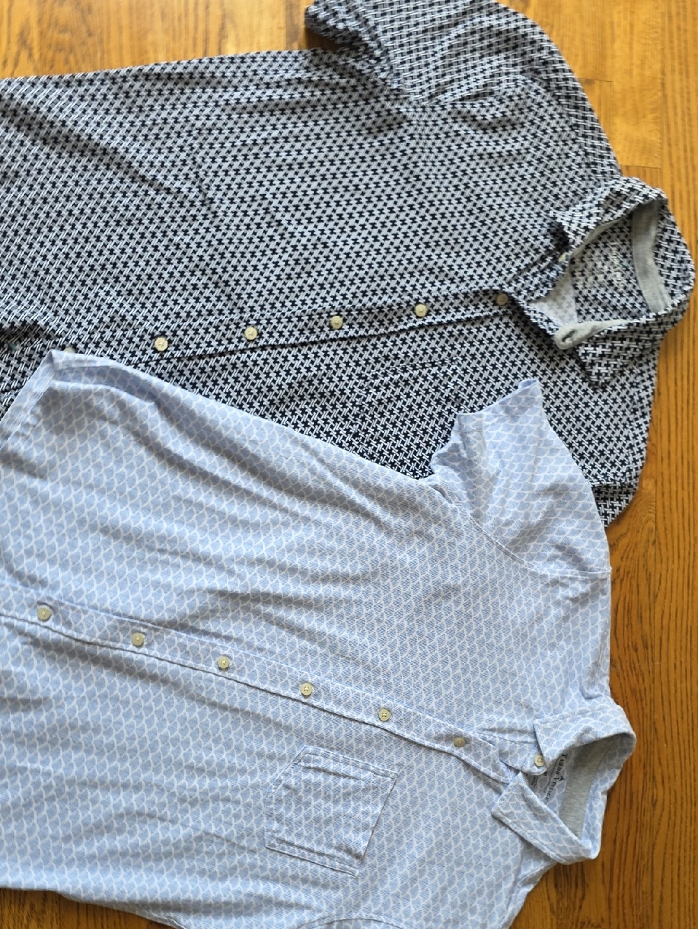 2 Men's Short-Sleeve Button Shirt - Light & Navy Blue Pattern Shirts